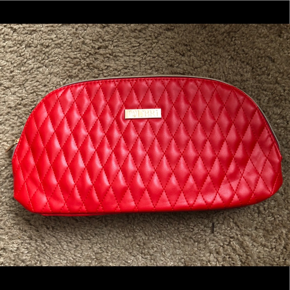 L’bri cosmetic bag